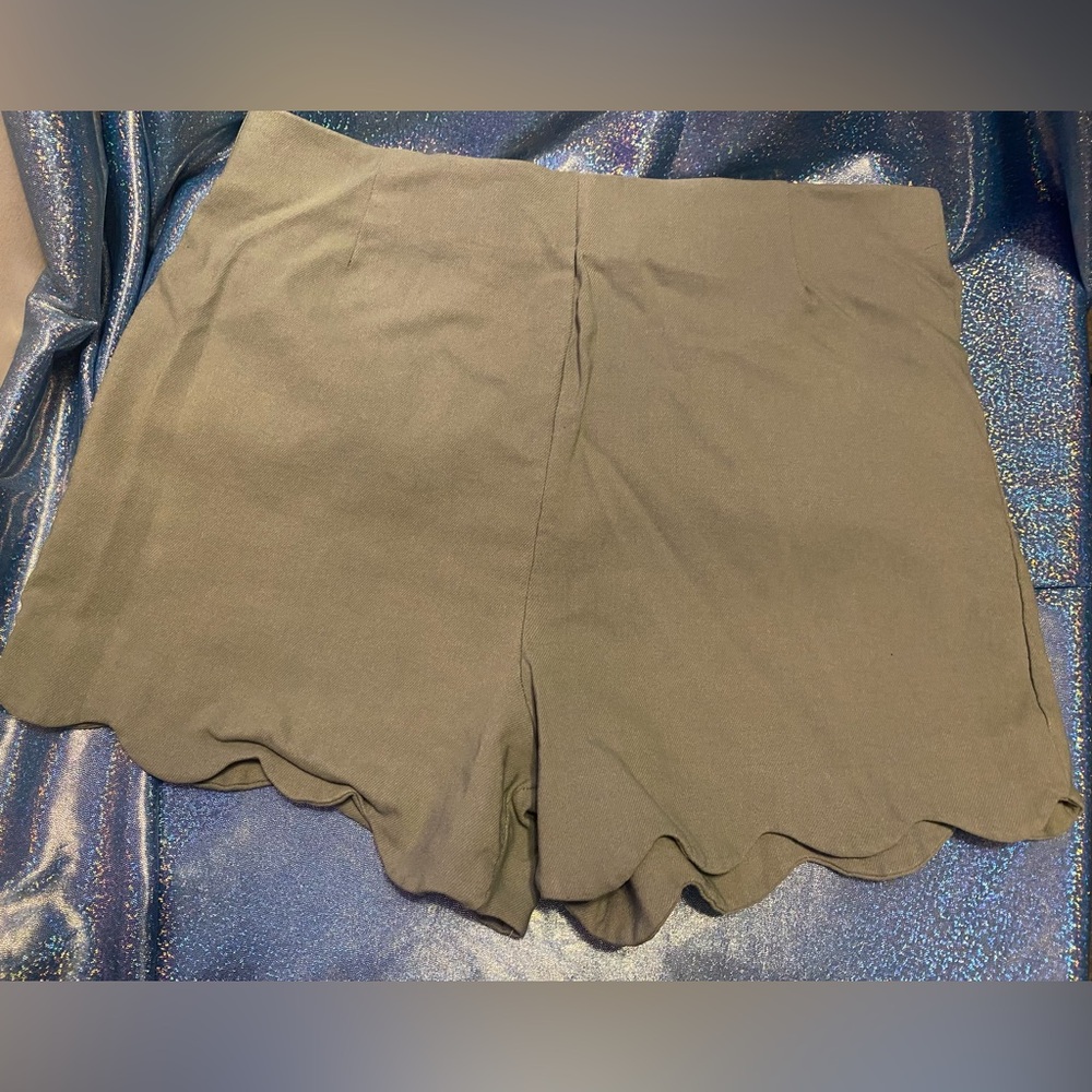 Women's Tan Shorts